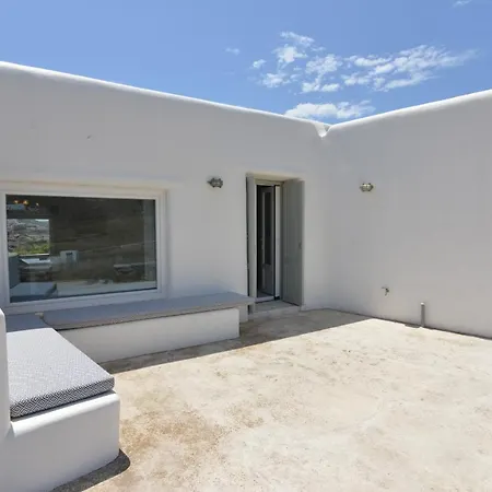 Mykonos 4 Bedroom Cycladic With Free Parking Вилла *