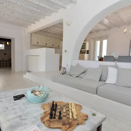 Mykonos 4 Bedroom Cycladic With Free Parking Βίλα *