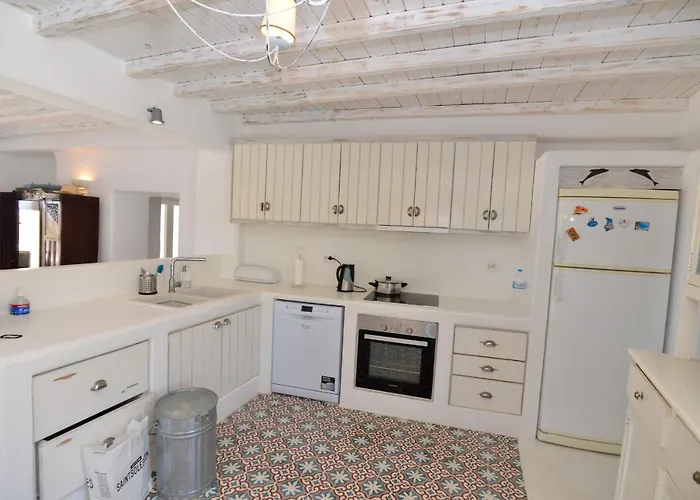 Villa Mykonos 4 Bedroom Cycladic With Free Parking *