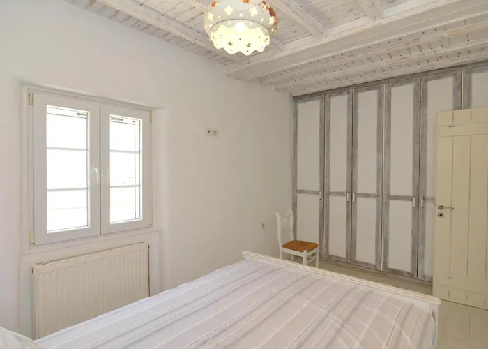 Mykonos 4 Bedroom Cycladic With Free Parking Ano Mera