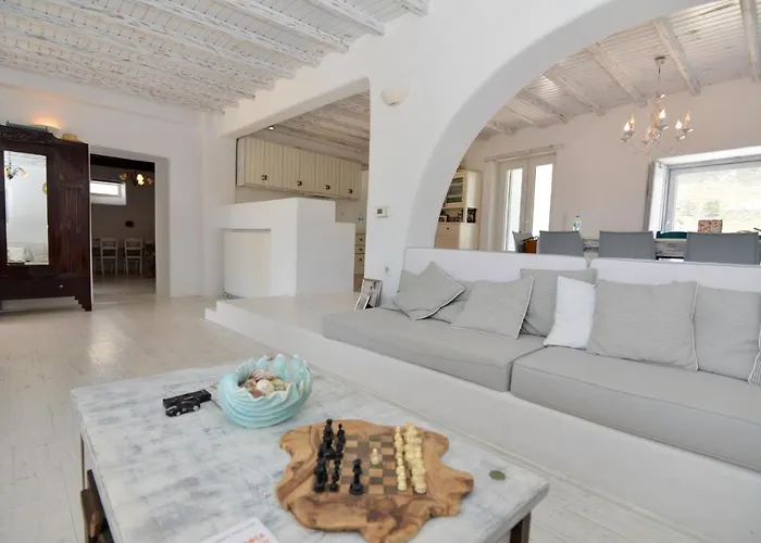 Mykonos 4 Bedroom Cycladic With Free Parking Villa *